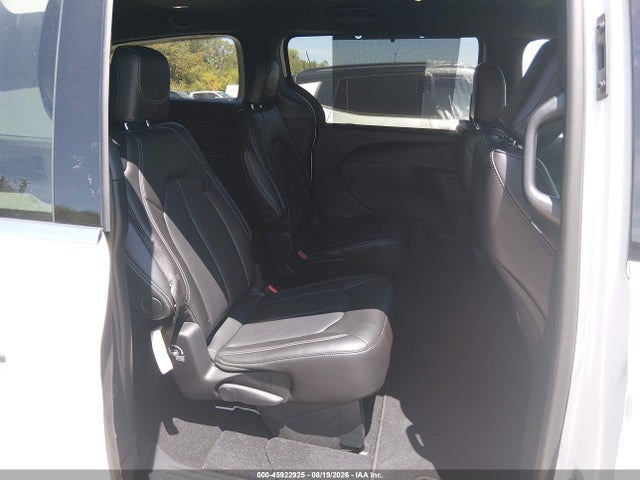 Продажа на аукционе авто 2026 Chrysler Pacifica Select, vin: 2C4RC1BG9TR273382, номер лота: 45922925