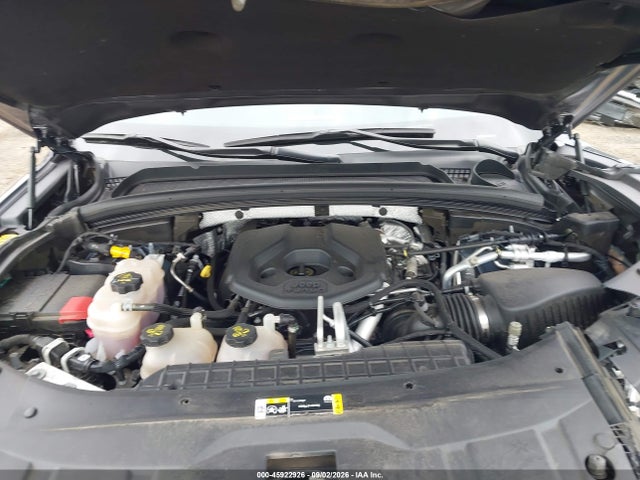 Продажа на аукционе авто 2023 Jeep Grand Cherokee 4xe 30th Anniversary, vin: 1C4RJYB64P8904319, номер лота: 45922926
