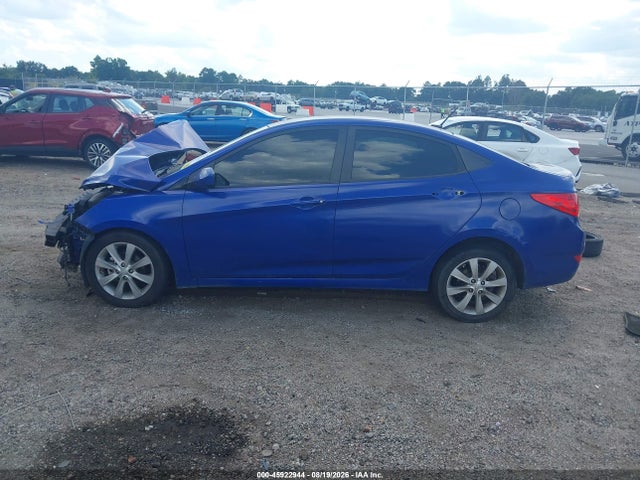 2014 Hyundai Accent Gls მანქანა იყიდება აუქციონზე, vin: KMHCU4AE4EU620459, აუქციონის ნომერი: 45922944