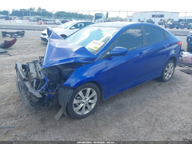 2014 Hyundai Accent Gls მანქანა იყიდება აუქციონზე, vin: KMHCU4AE4EU620459, აუქციონის ნომერი: 45922944