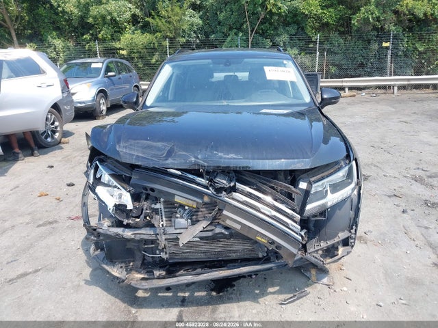 2021 Volkswagen Tiguan 2.0t Se/2.0t Se R-line Black/2.0t Sel მანქანა იყიდება აუქციონზე, vin: 3VV3B7AX1MM092526, აუქციონის ნომერი: 45923028