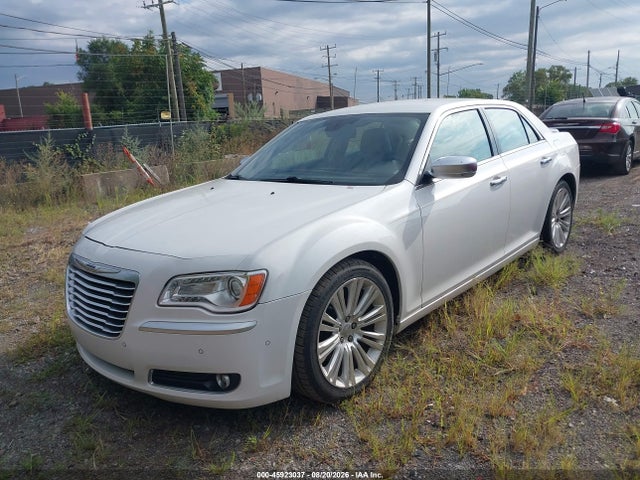 45923037 :رقم المزاد ، 2C3CCAPT0CH238073 vin ، 2012 Chrysler 300c Luxury Series مزاد بيع