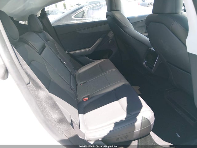 45923046 :رقم المزاد ، 7SAYGDED5TF547324 vin ، 2026 Tesla Model Y مزاد بيع