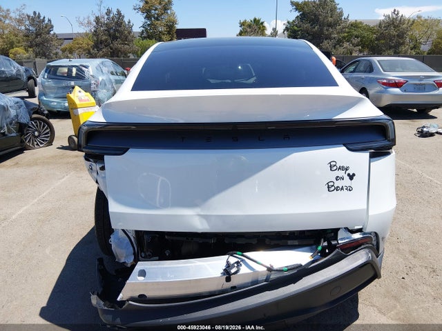45923046 :رقم المزاد ، 7SAYGDED5TF547324 vin ، 2026 Tesla Model Y مزاد بيع