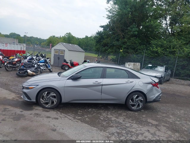 2025 Hyundai Elantra Sel Sport მანქანა იყიდება აუქციონზე, vin: KMHLM4DG2SU083163, აუქციონის ნომერი: 45923060