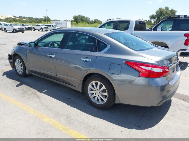 Nissan Altima 2.5 S 2016 1N4AL3AP9GN345877 Image 3