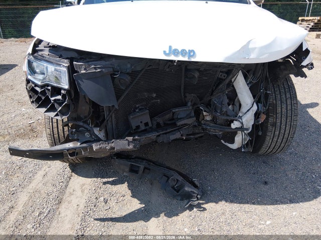Продажа на аукционе авто 2020 Jeep Grand Cherokee Limited 4x4, vin: 1C4RJFBG7LC176371, номер лота: 45923092