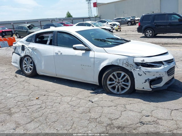 Продажа на аукционе авто 2018 Chevrolet Malibu Lt, vin: 1G1ZD5ST2JF119630, номер лота: 45923143