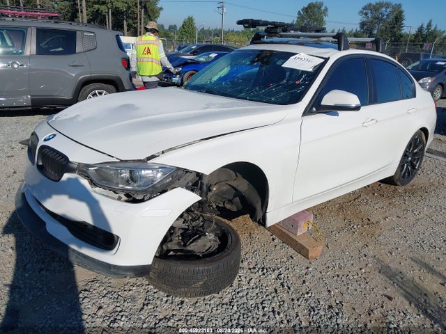 BMW 335i Xdrive 2014 WBA3B9G58ENR79352 Image 2