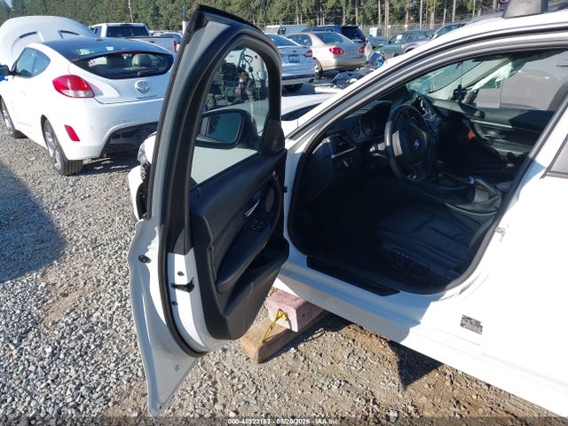 WBA3B9G58ENR79352 BMW 335i Xdrive