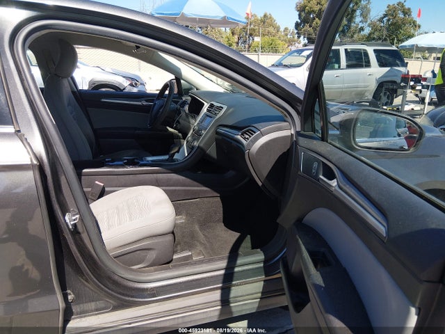 Ford FUSION S 2016 3FA6P0G77GR157629 Image 5