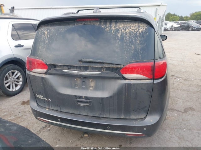 Продажа на аукционе авто 2017 Chrysler Pacifica Touring-l Plus, vin: 2C4RC1EG1HR505556, номер лота: 45923220