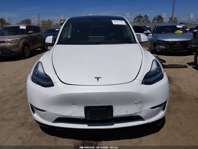 Продажа на аукционе авто 2021 Tesla Model Y Long Range Dual Motor All-wheel Drive, vin: 5YJYGDEE7MF217370, номер лота: 45923226