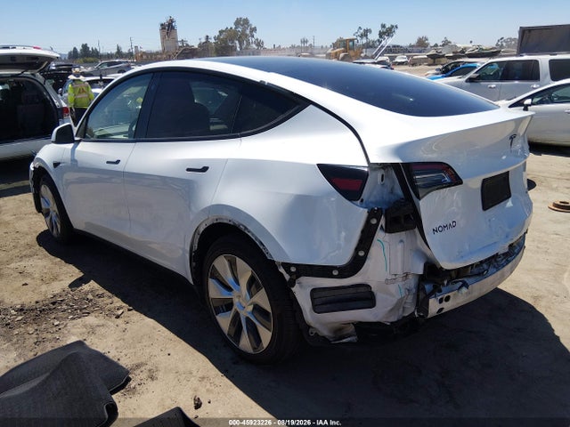 Продажа на аукционе авто 2021 Tesla Model Y Long Range Dual Motor All-wheel Drive, vin: 5YJYGDEE7MF217370, номер лота: 45923226