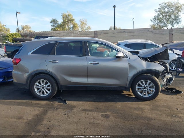 2019 Kia Sorento 2.4l Lx მანქანა იყიდება აუქციონზე, vin: 5XYPG4A32KG532339, აუქციონის ნომერი: 45923230
