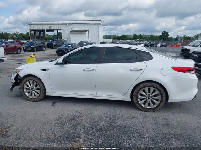 2017 Kia Optima Lx მანქანა იყიდება აუქციონზე, vin: 5XXGT4L33HG139245, აუქციონის ნომერი: 45923233