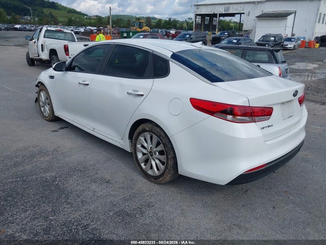 2017 Kia Optima Lx მანქანა იყიდება აუქციონზე, vin: 5XXGT4L33HG139245, აუქციონის ნომერი: 45923233