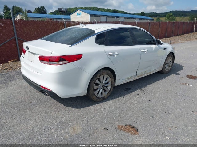 2017 Kia Optima Lx მანქანა იყიდება აუქციონზე, vin: 5XXGT4L33HG139245, აუქციონის ნომერი: 45923233