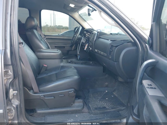 Продажа на аукционе авто 2011 Chevrolet Silverado 1500 Lt, vin: 3GCPCSE0XBG210419, номер лота: 45923274