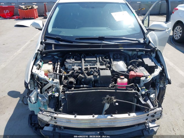 JTDKBRFU7G3512557 Toyota Prius Two