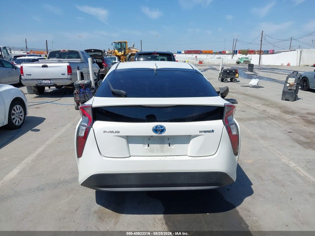 JTDKBRFU7G3512557 Toyota Prius Two