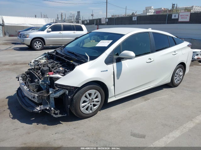 JTDKBRFU7G3512557 Toyota Prius Two