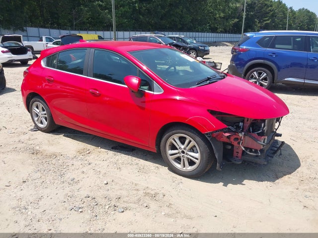 45923360 :رقم المزاد ، 3G1BE6SM7JS587412 vin ، 2018 Chevrolet Cruze Lt Auto مزاد بيع
