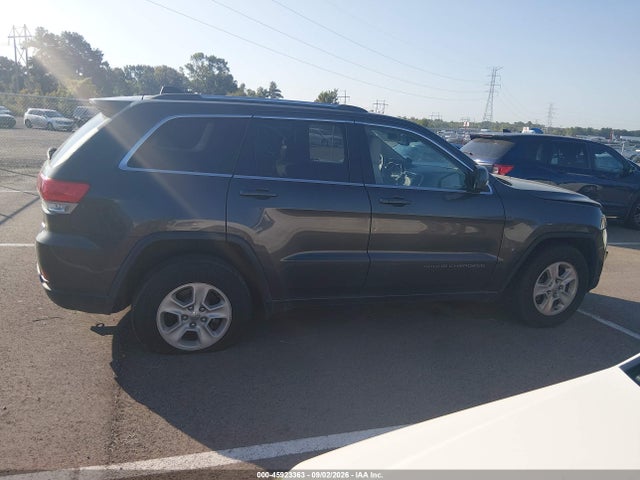 45923363 :رقم المزاد ، 1C4RJEAG9FC792752 vin ، 2015 Jeep Grand Cherokee Laredo مزاد بيع