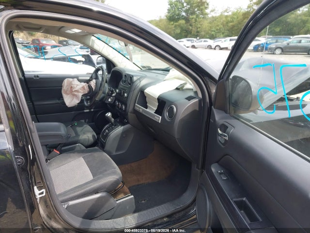 Продажа на аукционе авто 2014 Jeep Compass Sport, vin: 1C4NJDBB7ED598418, номер лота: 45923375