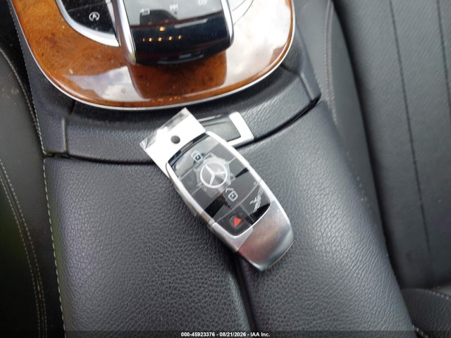 WDDZF4KB5KA510150 Mercedes-Benz E 300 4matic
