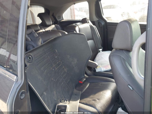 45923399 :رقم المزاد ، 5FNRL6H96KB087525 vin ، 2019 Honda Odyssey Elite مزاد بيع
