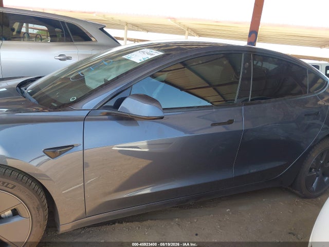 Tesla Model 3 Rear-wheel Drive 2022 5YJ3E1EA4NF373119 Image 13
