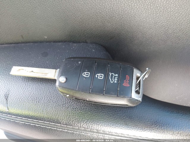 KIA Sorento 2.4l Lx 2019 5XYPG4A37KG549427 Image 11