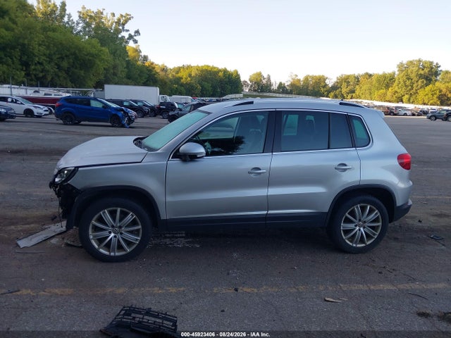 Продаж на аукціоні авто 2012 Volkswagen Tiguan Se, vin: WVGAV7AX7CW536936, номер лоту: 45923406