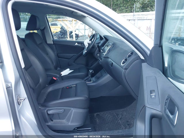 Продаж на аукціоні авто 2012 Volkswagen Tiguan Se, vin: WVGAV7AX7CW536936, номер лоту: 45923406