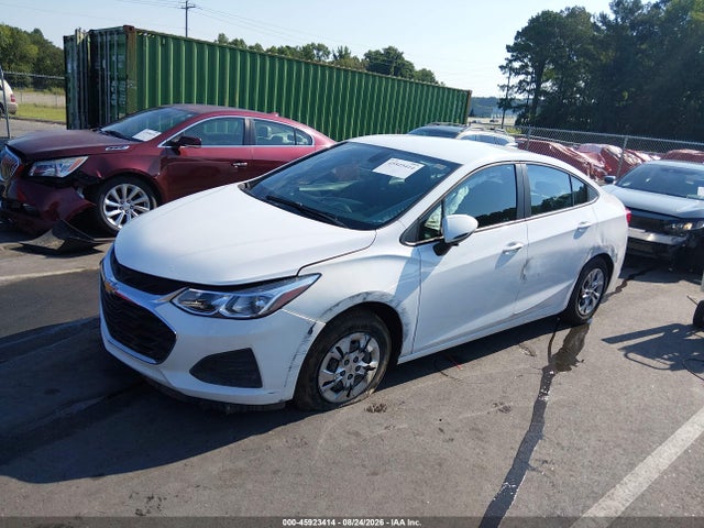 45923414 :رقم المزاد ، 1G1BC5SM9K7147711 vin ، 2019 Chevrolet Cruze Ls مزاد بيع