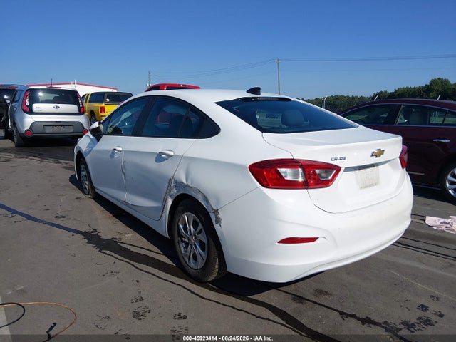45923414 :رقم المزاد ، 1G1BC5SM9K7147711 vin ، 2019 Chevrolet Cruze Ls مزاد بيع