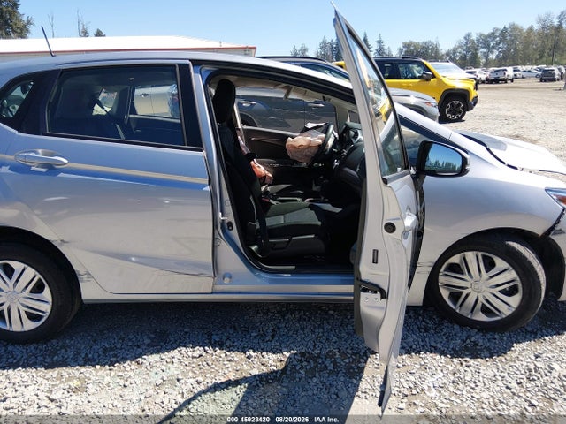 Honda FIT LX 2018 3HGGK5H49JM734858 Image 5