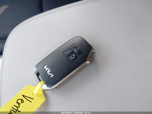 45923433 :رقم المزاد ، KNDNB4H31R6434878 vin ، 2024 Kia Carnival Mpv Lx Seat Package مزاد بيع