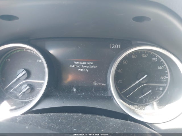 45923436 :رقم المزاد ، 4T1F31AK1MU559722 vin ، 2021 Toyota Camry Xle Hybrid مزاد بيع