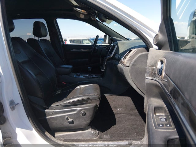 2015 Jeep Grand Cherokee Overland მანქანა იყიდება აუქციონზე, vin: 1C4RJFCM9FC618673, აუქციონის ნომერი: 45923451