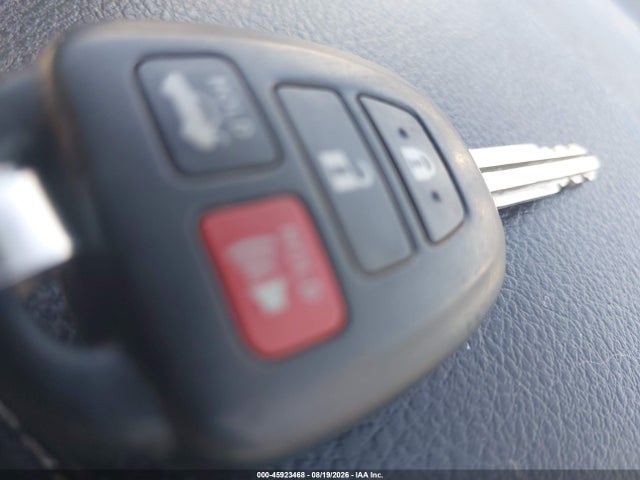 2014 Toyota Camry Se მანქანა იყიდება აუქციონზე, vin: 4T1BF1FK2EU390715, აუქციონის ნომერი: 45923468