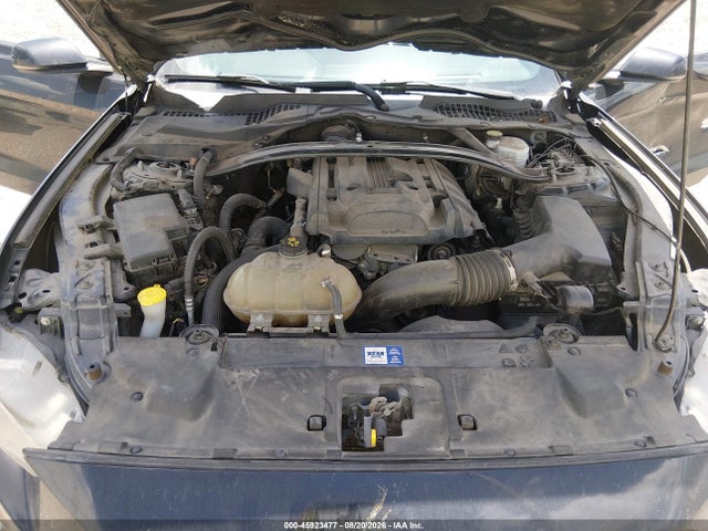 1FATP8UH5J5184594 Ford Mustang Ecoboost Premium