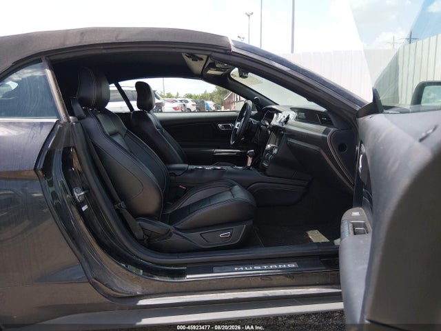 1FATP8UH5J5184594 Ford Mustang Ecoboost Premium