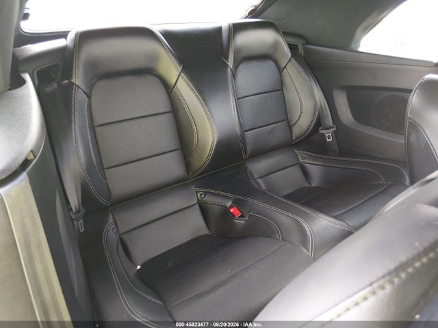 1FATP8UH5J5184594 Ford Mustang Ecoboost Premium
