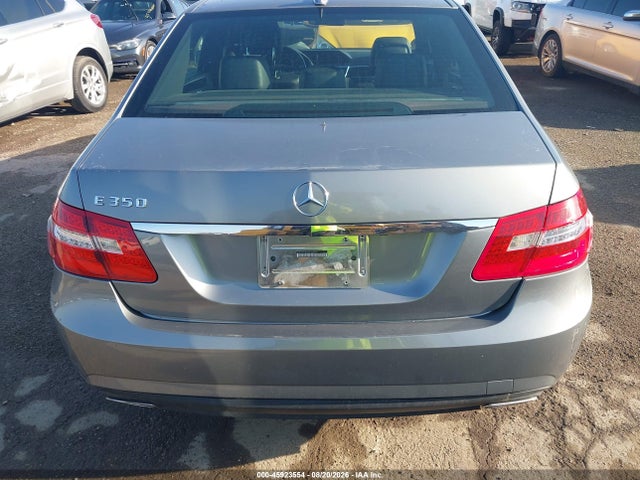 45923554 :رقم المزاد ، WDDHF5GB2AA020676 vin ، 2010 Mercedes-benz E 350 مزاد بيع