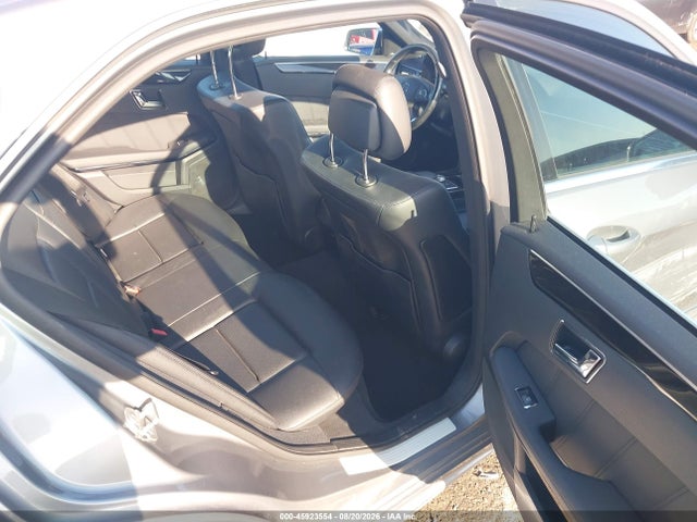 45923554 :رقم المزاد ، WDDHF5GB2AA020676 vin ، 2010 Mercedes-benz E 350 مزاد بيع