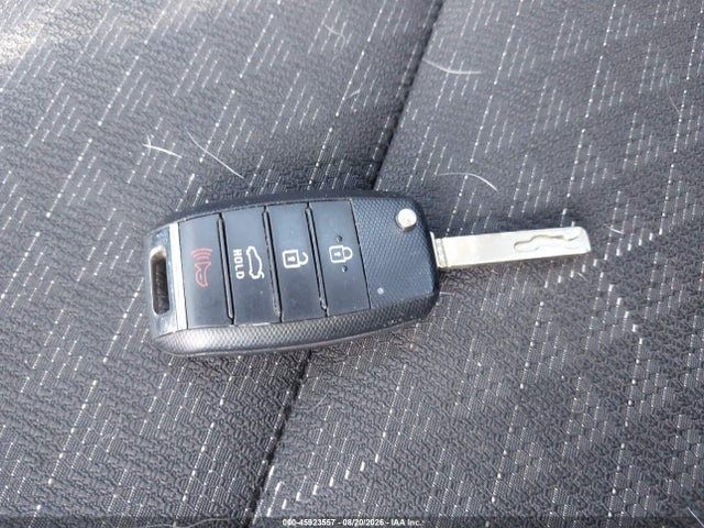 2022 Kia Rio S მანქანა იყიდება აუქციონზე, vin: 3KPA24AD8NE458472, აუქციონის ნომერი: 45923557