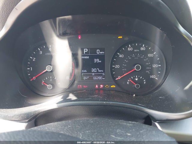 2022 Kia Rio S მანქანა იყიდება აუქციონზე, vin: 3KPA24AD8NE458472, აუქციონის ნომერი: 45923557