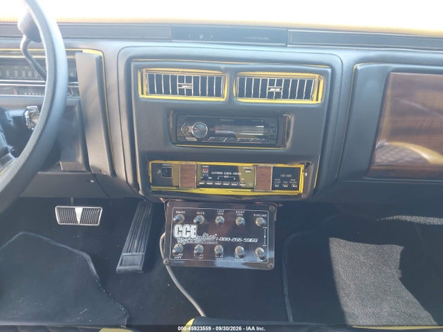 1984 Cadillac Deville მანქანა იყიდება აუქციონზე, vin: 1G6AM478XE9061762, აუქციონის ნომერი: 45923559